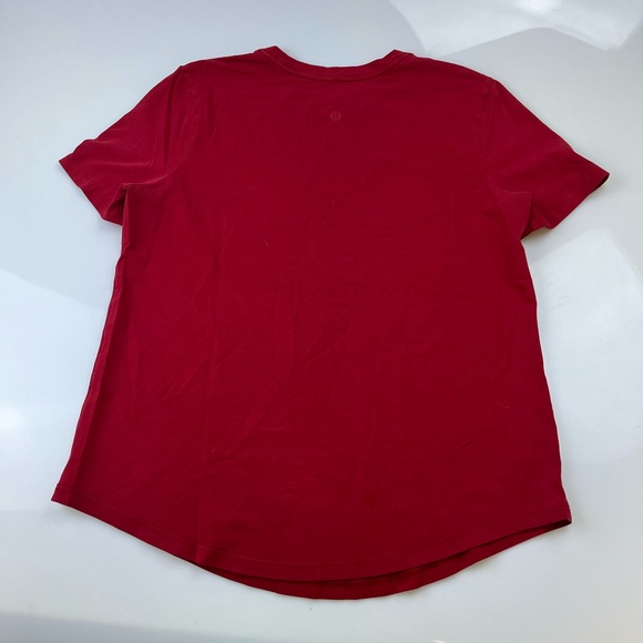 Lululemon Red Crewneck Shirt N248-26 - Picture 2 of 5
